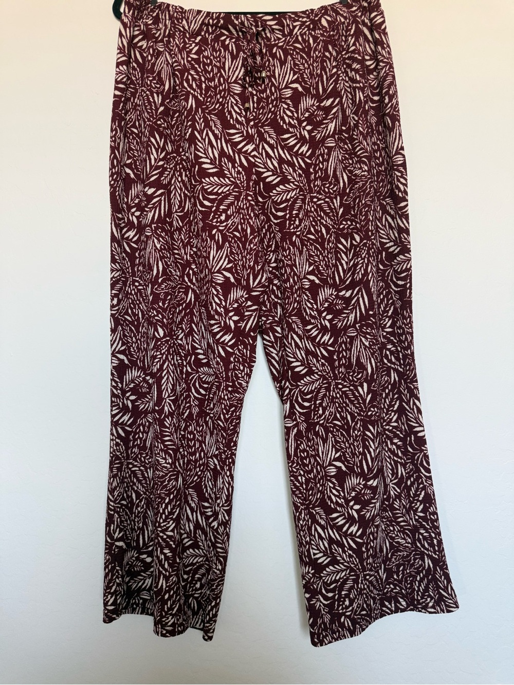 Soho Burgundy Wide-Leg Pants with Cream Botanical Print